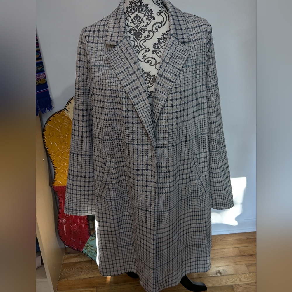 Women's Gray Plaid Coat